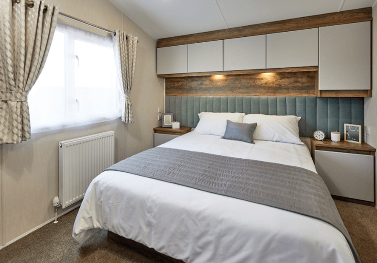 medium_Brookwood_master_bedroom_779x544_5b14ae3e78